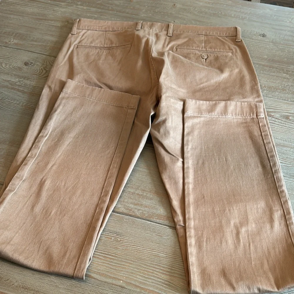 J Crew Men's khaki Pant 32x32